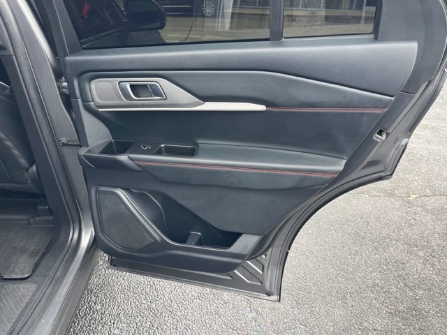 Certified 2025 Ford Explorer ST RWD image 22