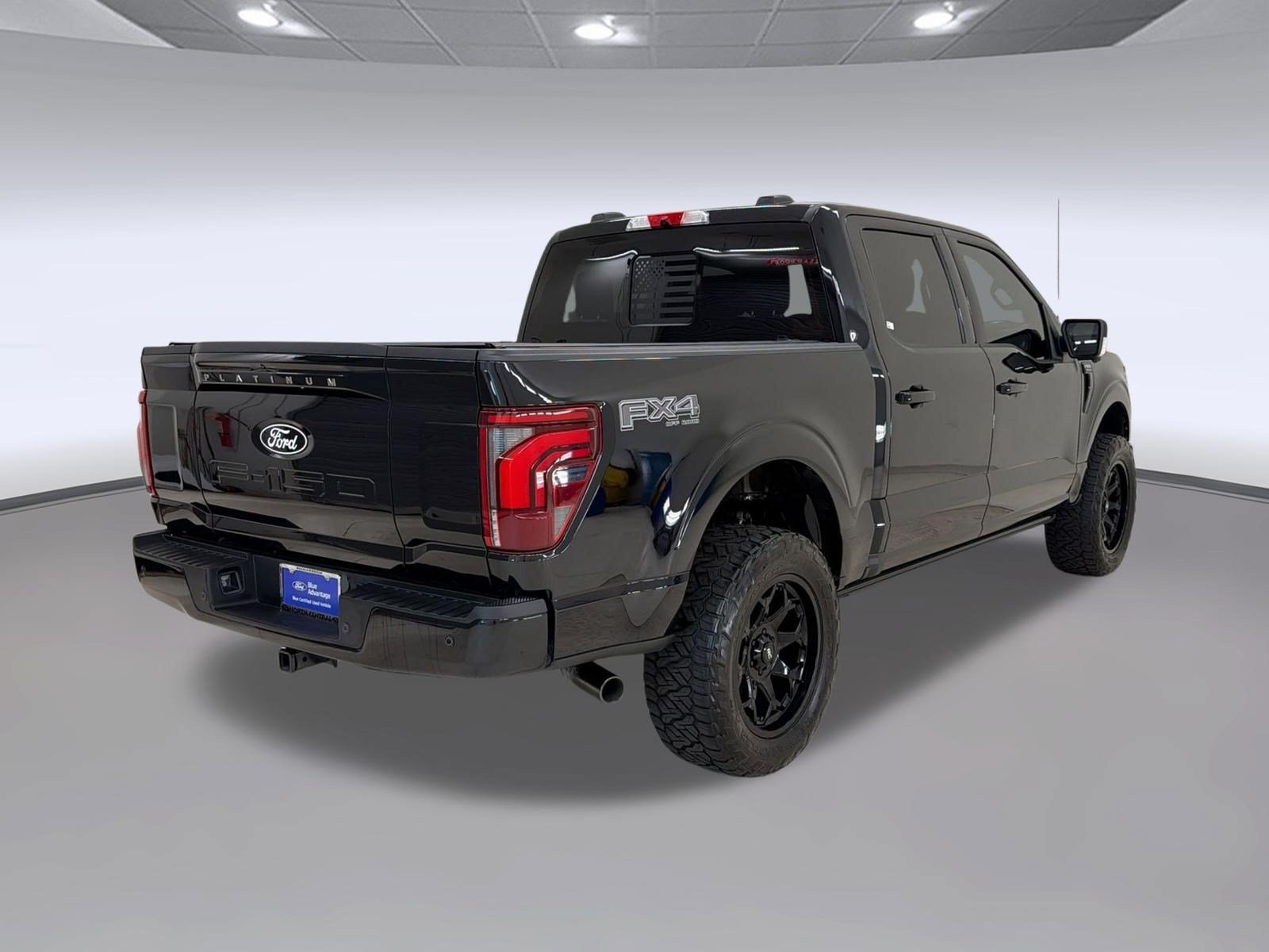 Certified 2024 Ford F150 Platinum w/ FX4 Off-Road Package AWD/4WD image 9