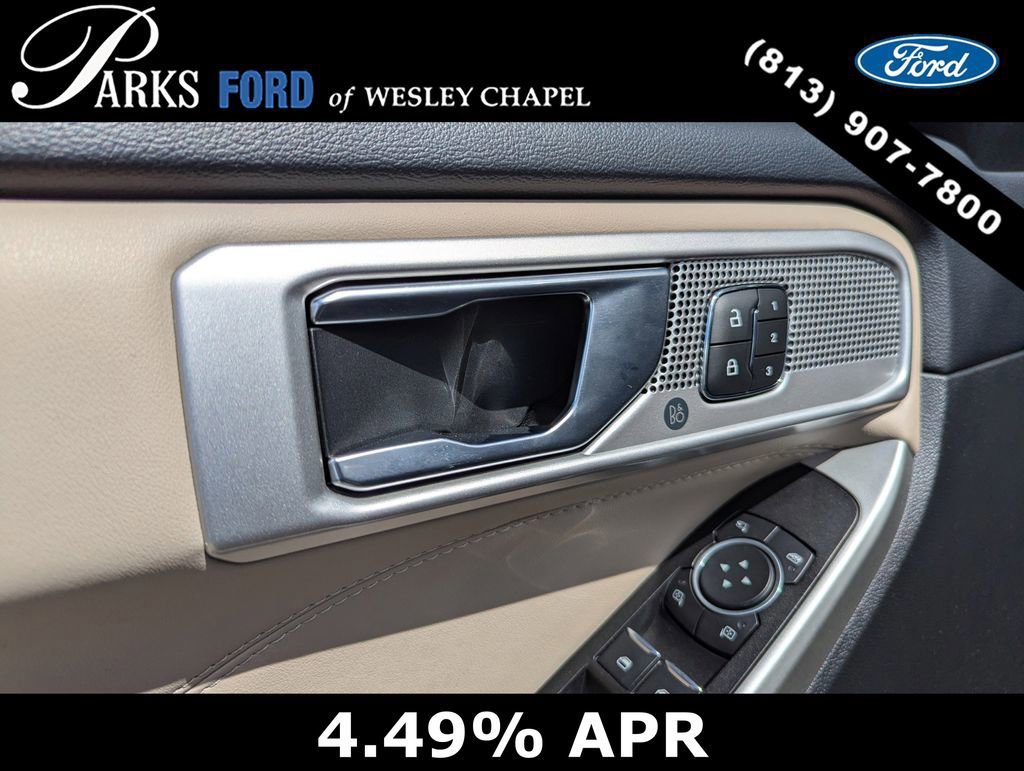 Certified 2022 Ford Explorer Limited w/ Equipment Group 301A image 17