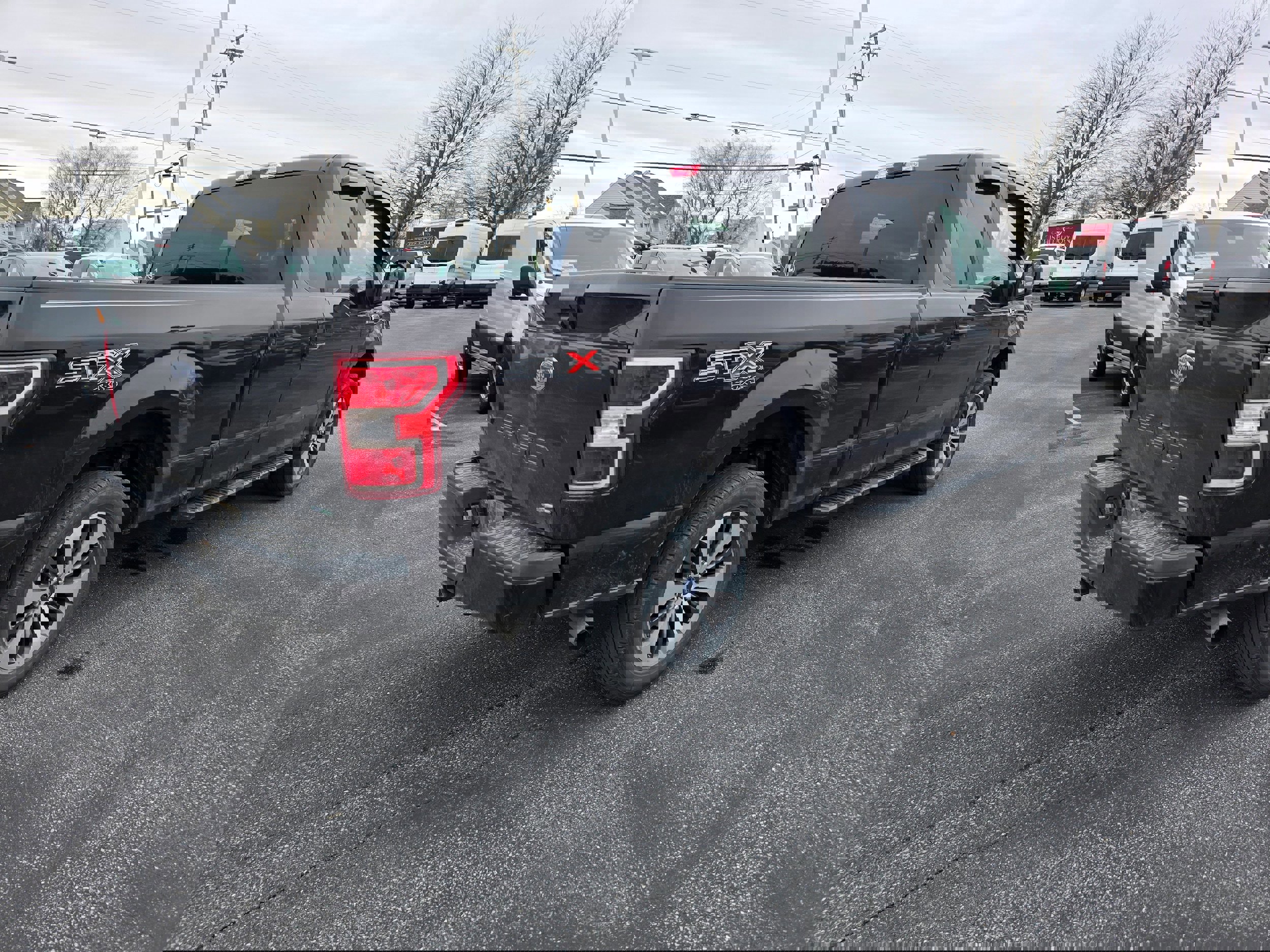 Certified 2019 Ford F150 XL w/ Equipment Group 101A Mid image 3