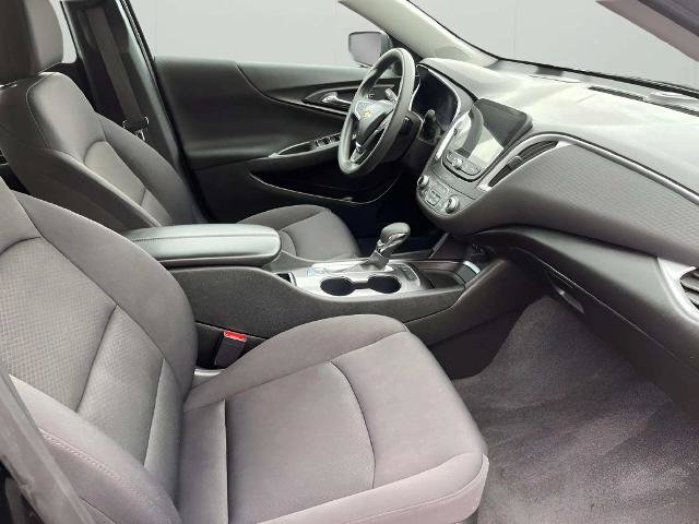 Used 2024 Chevrolet Malibu LT FWD image 11