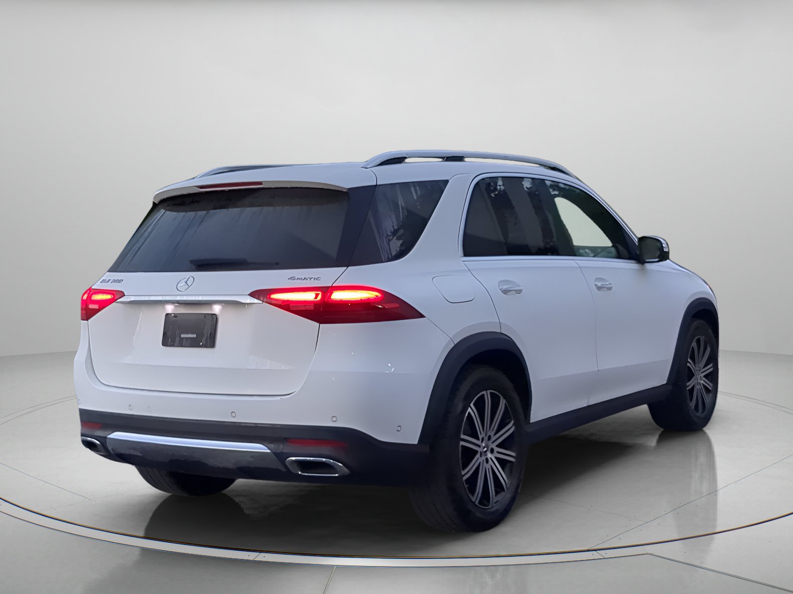 Used 2024 Mercedes-Benz GLE 350 4MATIC image 40