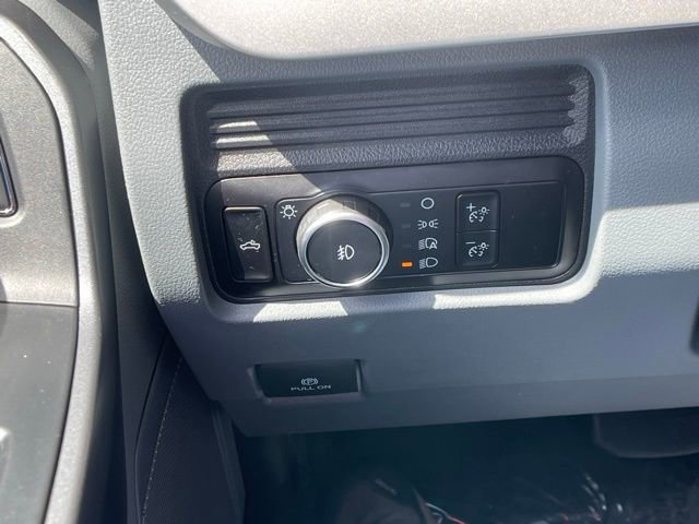 Certified 2025 Ford F250 XLT AWD/4WD image 22