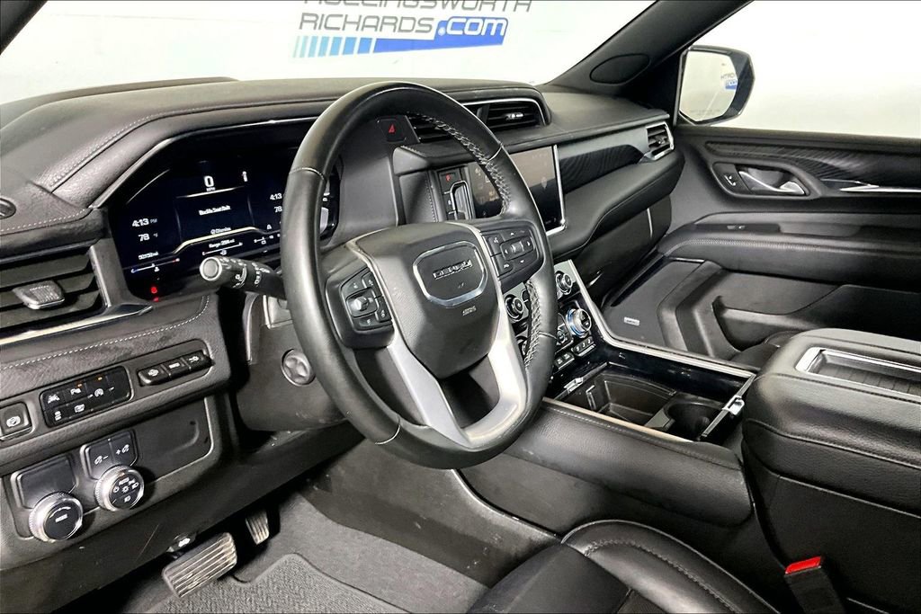 Used 2024 GMC Yukon Denali image 10