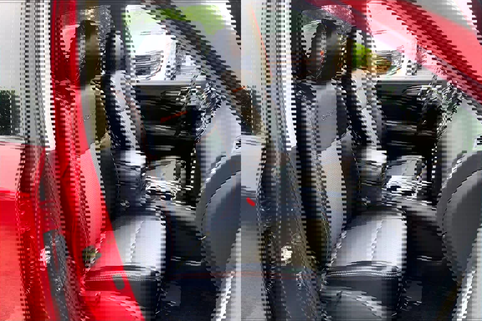 Used 2020 Nissan Pathfinder SV w/ Rock Creek Edition image 11