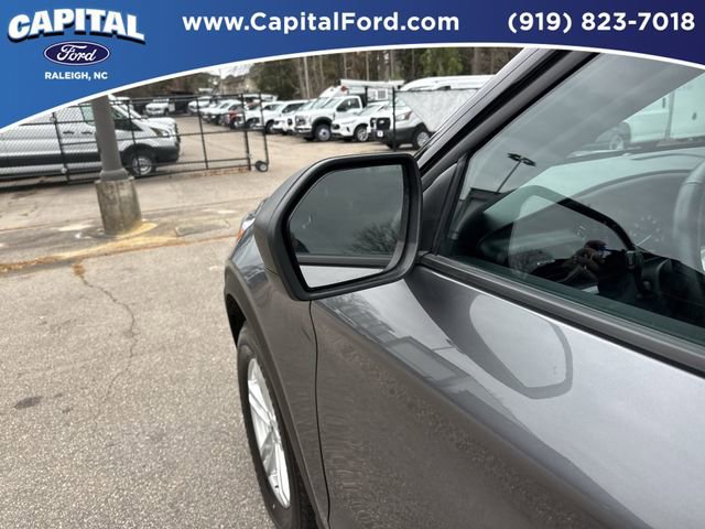 Certified 2023 Ford Explorer XLT image 12