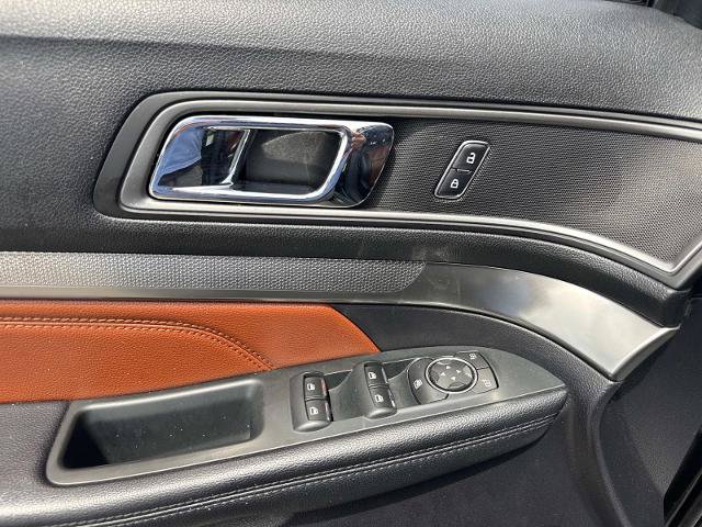 Certified 2019 Ford Explorer XLT w/ Equipment Group 202A FWD image 20