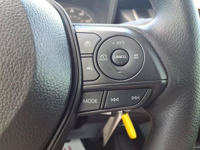 Used 2025 Toyota Corolla LE FWD image 14