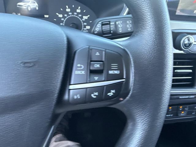 Certified 2022 Ford Escape SE image 28