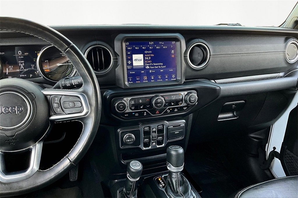 Used 2022 Jeep Wrangler Unlimited Sahara w/ Cold Weather Group image 8