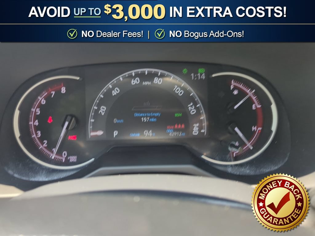Used 2023 Toyota RAV4 XLE w/ Convenience Package FWD image 19