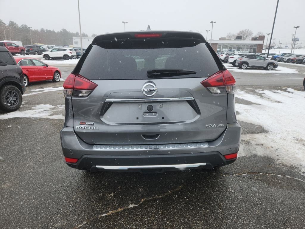 Used 2019 Nissan Rogue SV image 6