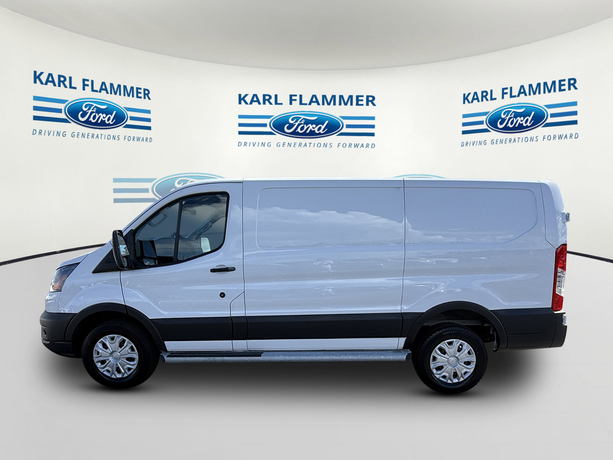 Certified 2025 Ford Transit 250 Low Roof w/ Exterior Upgrade Package RWD image 5