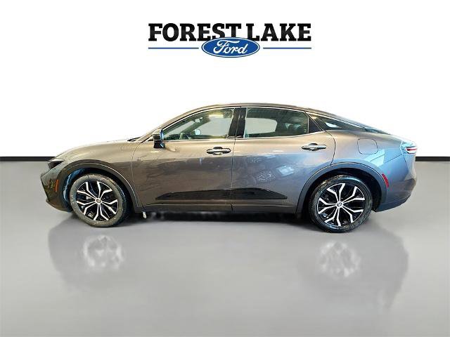 Used 2023 Toyota Crown XLE image 4