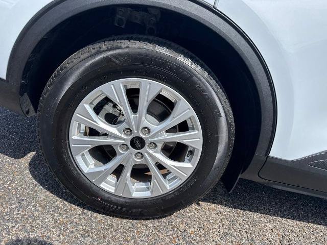 Certified 2026 Ford Escape Active FWD image 9