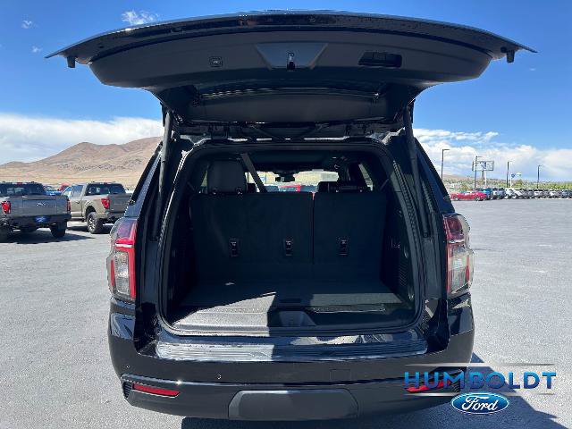 Used 2023 Chevrolet Tahoe Z71 w/ Luxury Package AWD/4WD image 31
