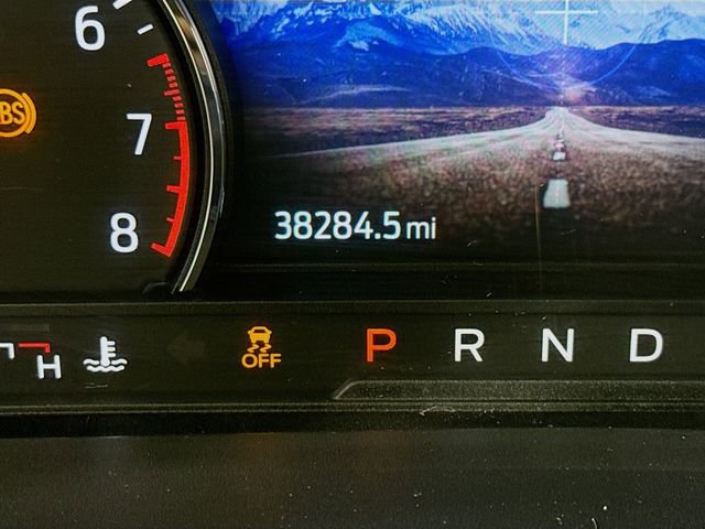 Certified 2022 Ford Explorer XLT w/ Equipment Group 202A image 12