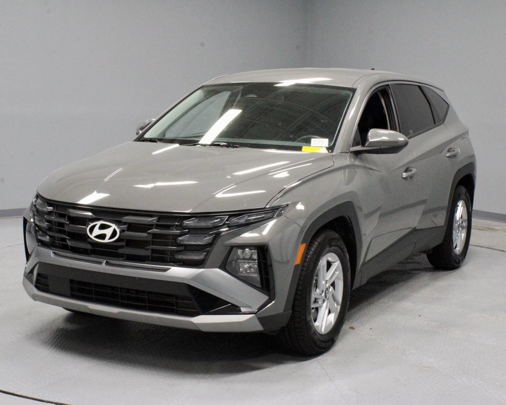 Used 2025 Hyundai Tucson SE FWD image 7
