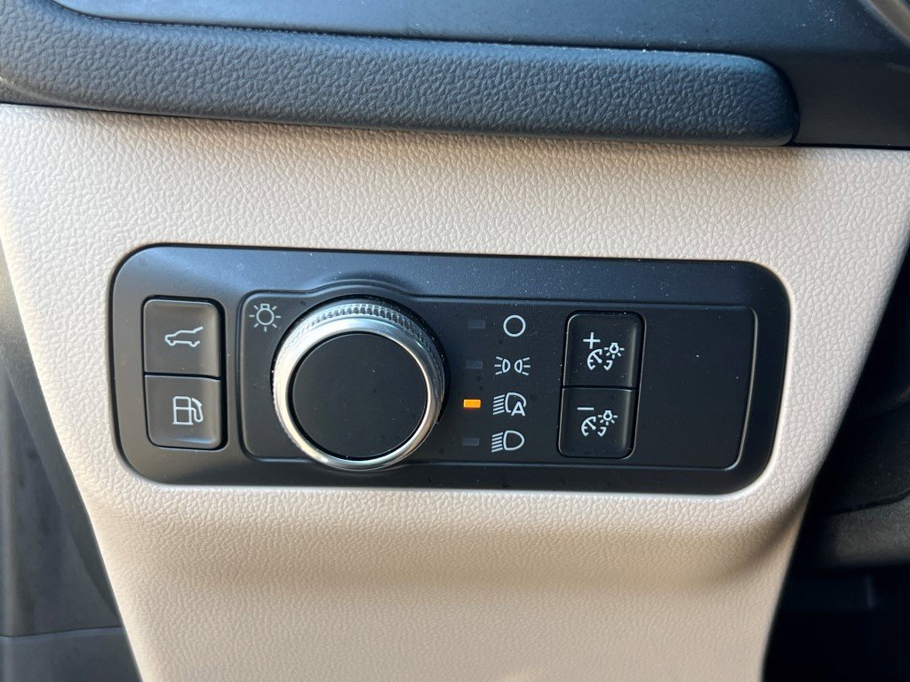 Certified 2020 Ford Escape SE Sport image 33