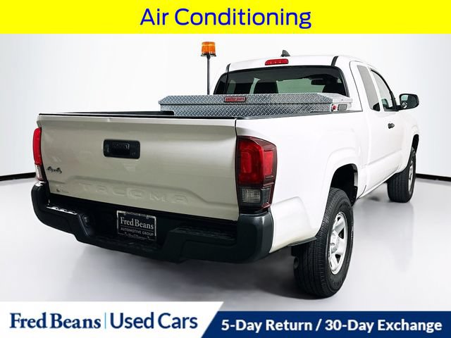 Used 2022 Toyota Tacoma SR AWD/4WD image 9