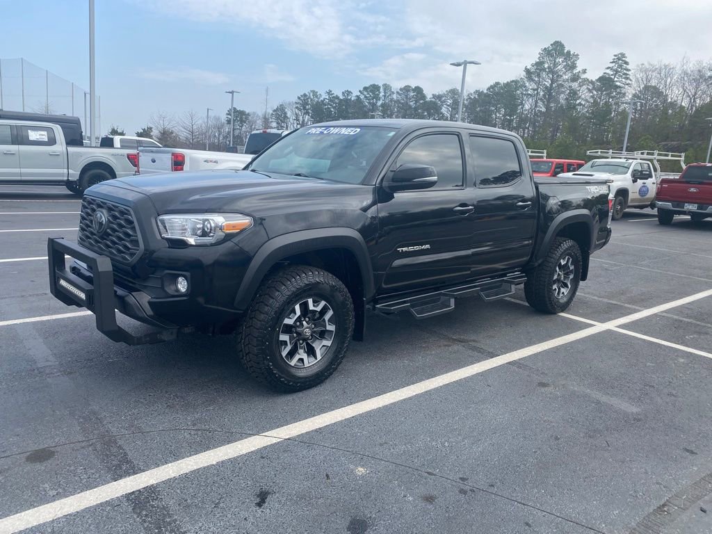 Used 2022 Toyota Tacoma TRD Off-Road w/ Technology Package image 3