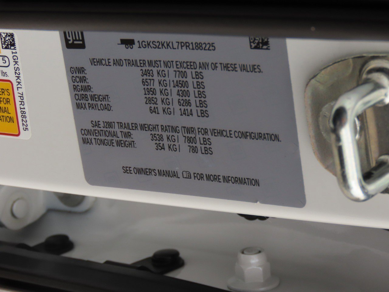 Used 2023 GMC Yukon XL Denali Ultimate AWD/4WD image 33