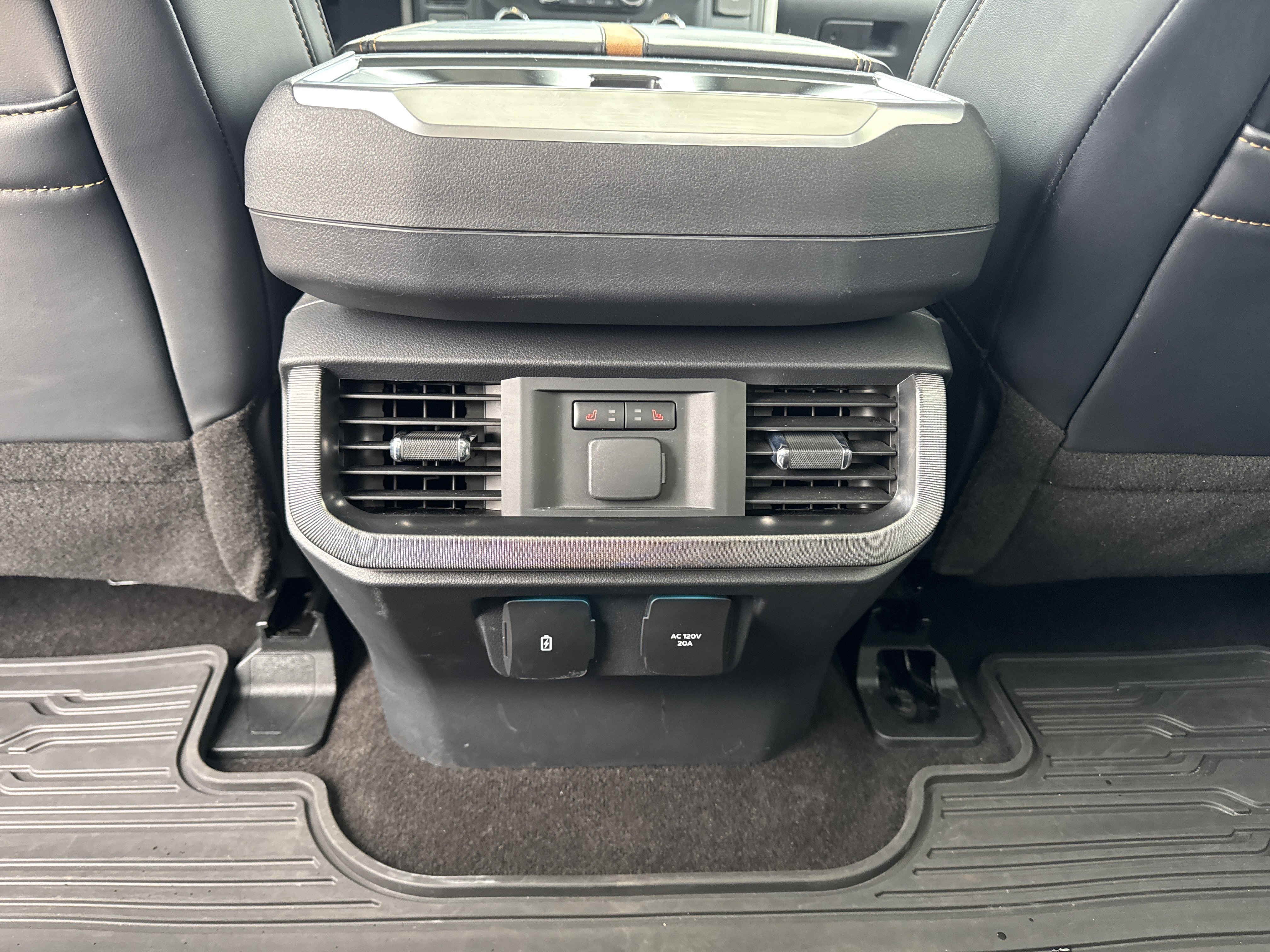 Certified 2021 Ford F150 Platinum w/ Equipment Group 701A High image 38