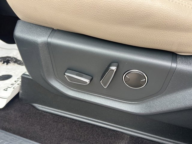 Certified 2022 Ford Expedition Max Limited image 23