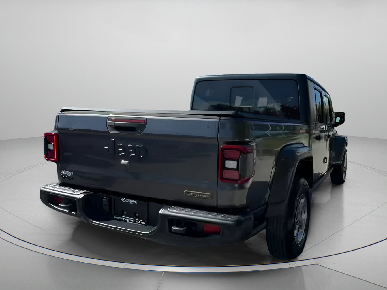 Used 2021 Jeep Gladiator Sport image 25