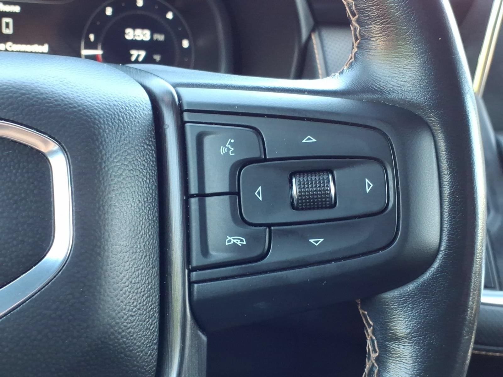Used 2022 GMC Yukon XL AT4 AWD/4WD image 28