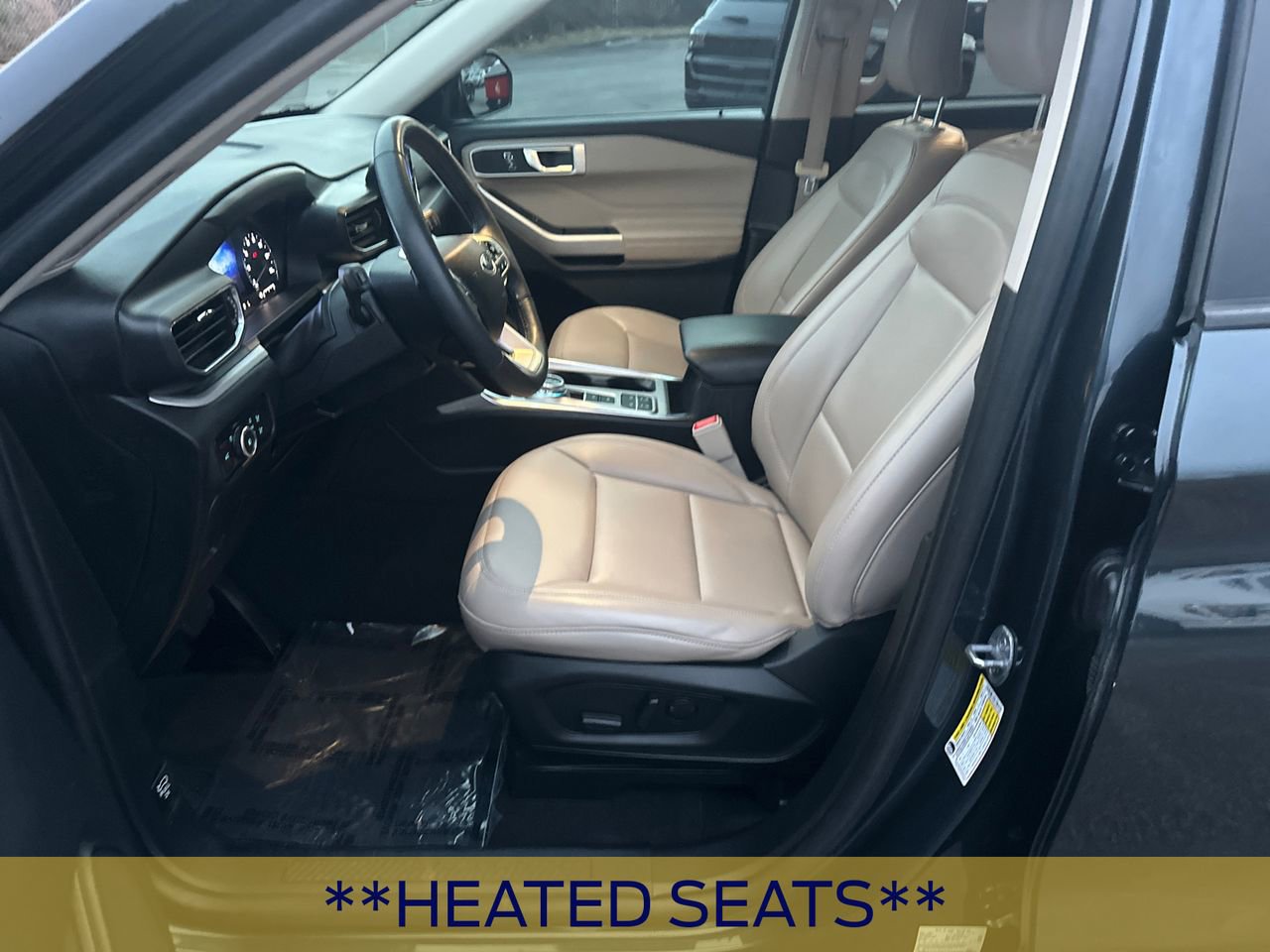 Certified 2024 Ford Explorer XLT w/ Equipment Group 202A image 10