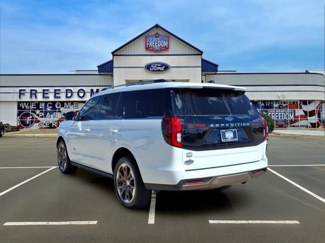 Certified 2026 Ford Expedition King Ranch AWD/4WD image 3