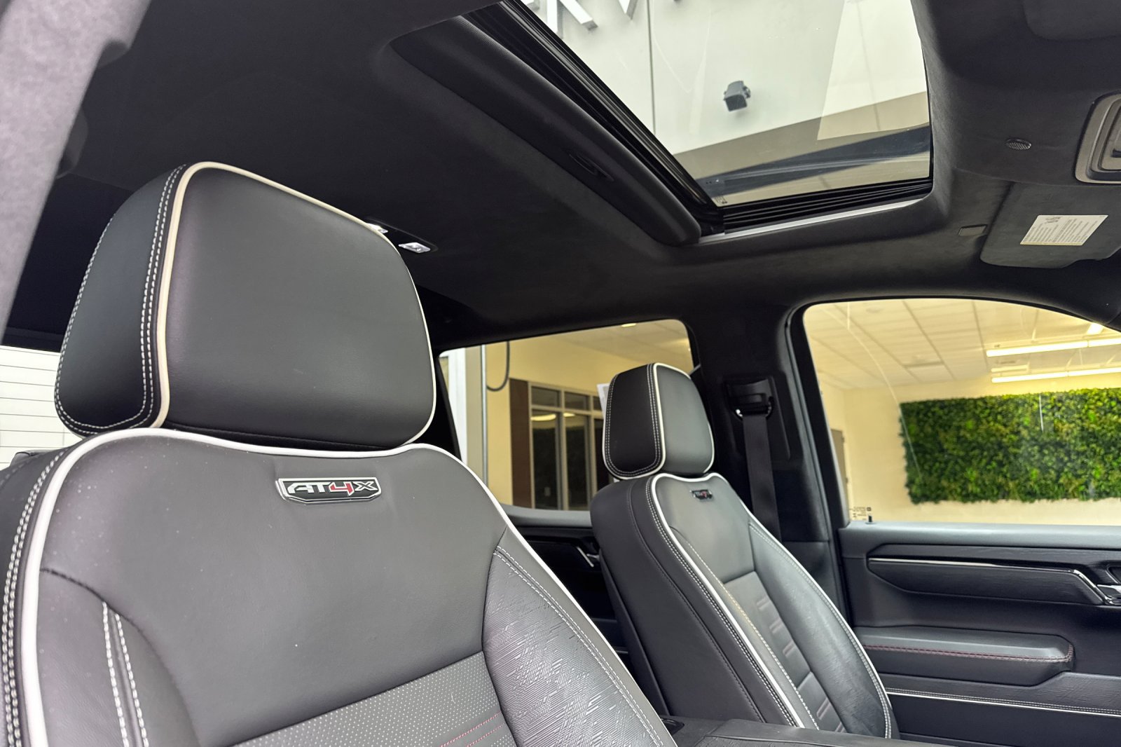 Used 2023 GMC Sierra 1500 AT4X AWD/4WD image 16