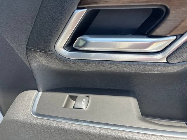 Used 2025 Chevrolet Silverado 2500 High Country AWD/4WD image 44