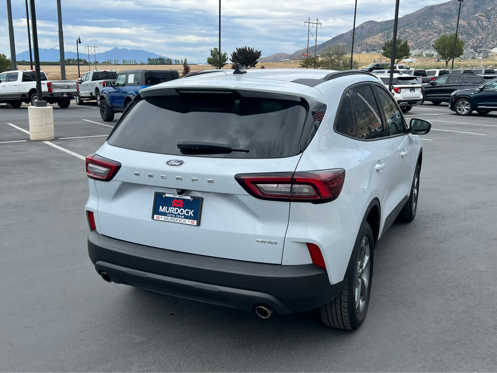 Certified 2025 Ford Escape ST-Line Select AWD/4WD image 8