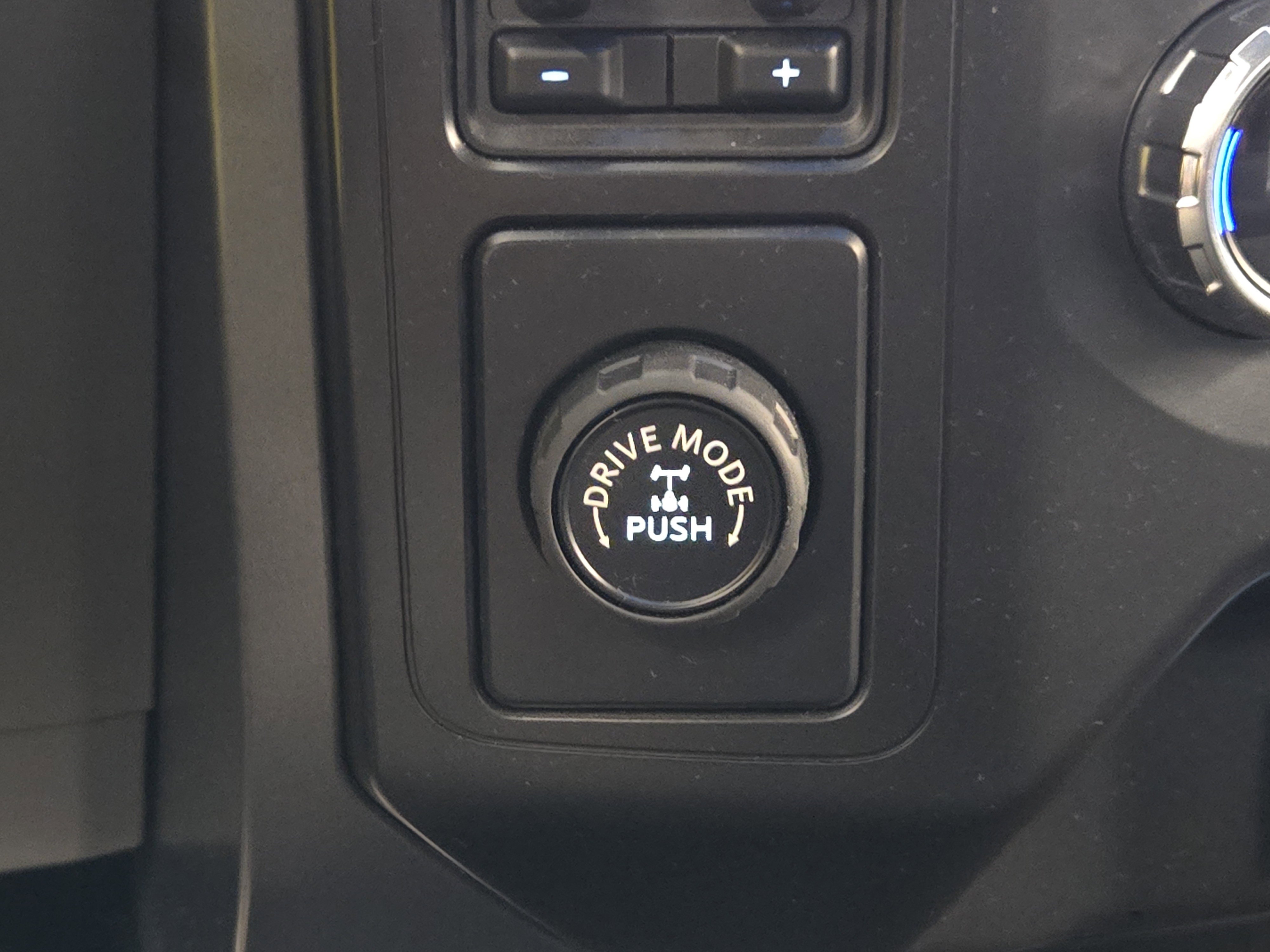 Certified 2021 Ford F150 XLT w/ Equipment Group 301A Mid RWD image 22