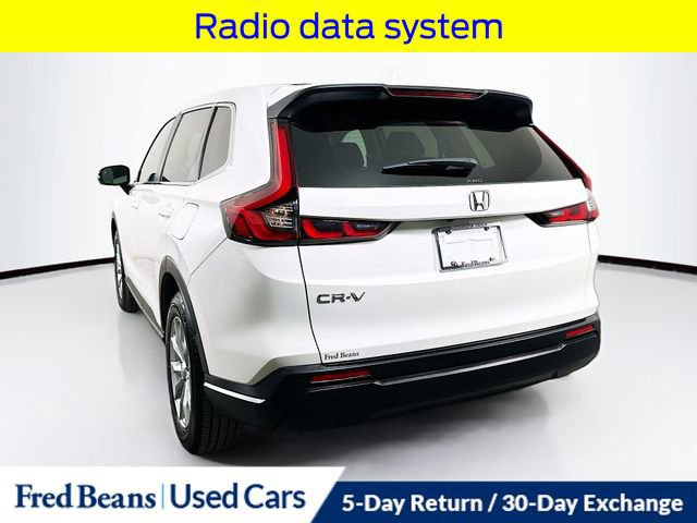 Used 2025 Honda CR-V EX image 3