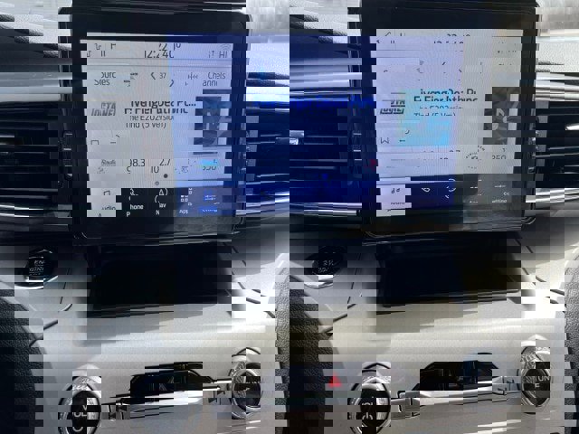 Certified 2023 Ford Explorer XLT w/ Equipment Group 202A image 15