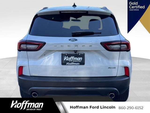 Certified 2025 Ford Escape ST-Line image 4