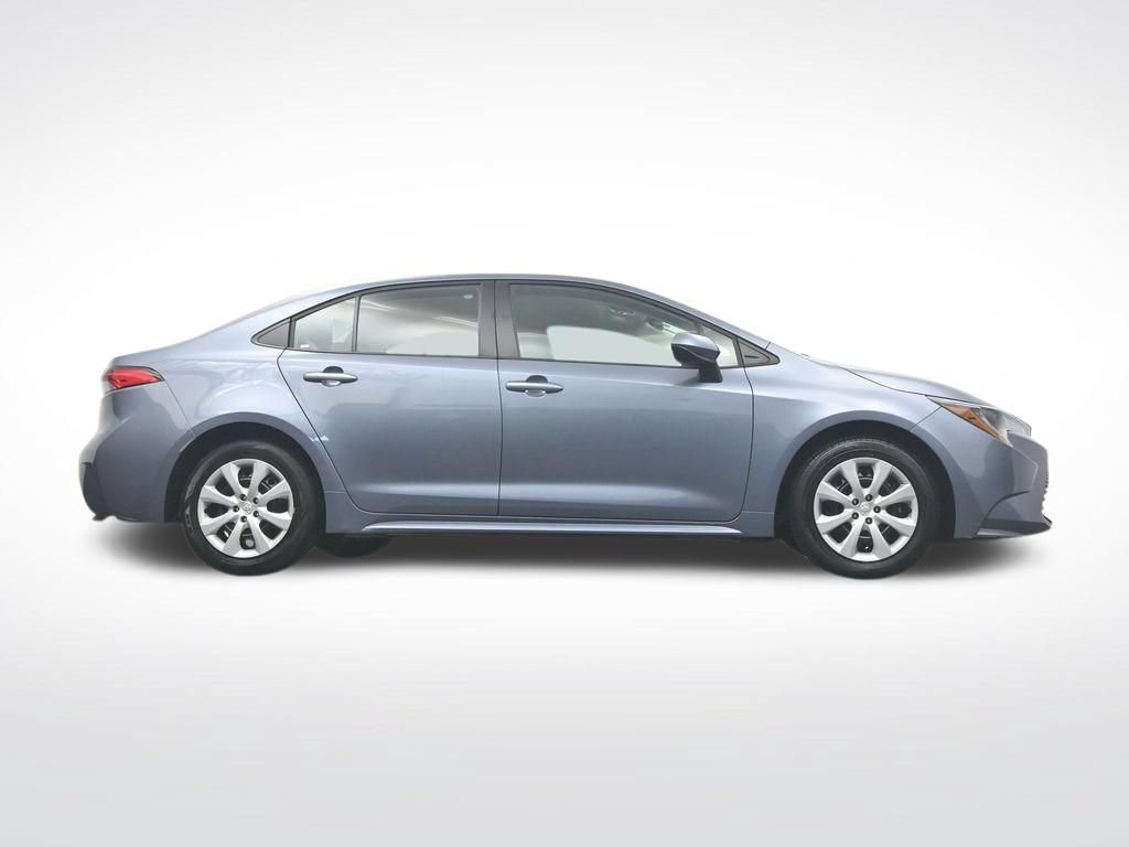 Used 2025 Toyota Corolla LE w/ Convenience Package FWD image 45