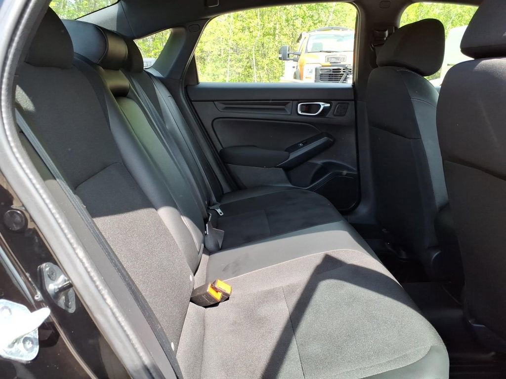 Used 2025 Honda Civic Sport image 11