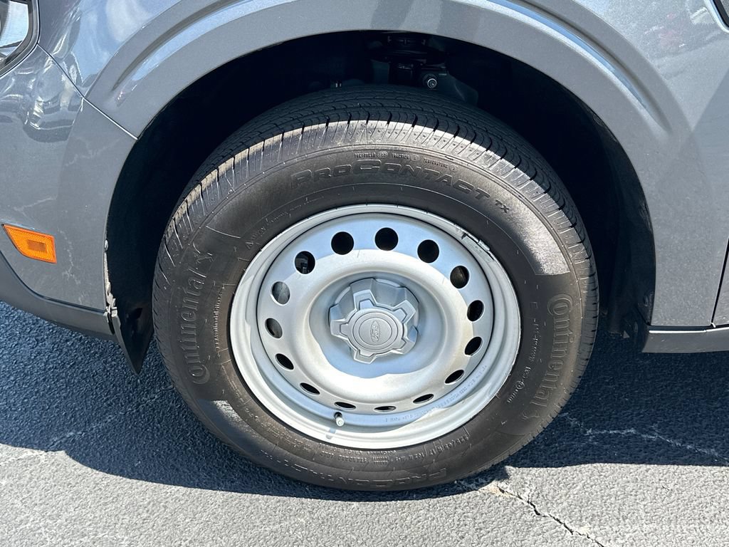 Certified 2025 Ford Maverick XL FWD image 11
