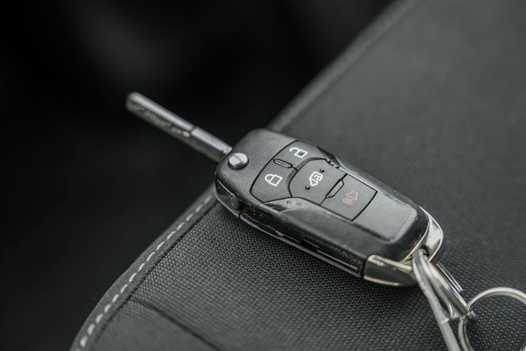 Certified 2023 Ford Transit 250 Low Roof w/ Exterior Upgrade Package image 41