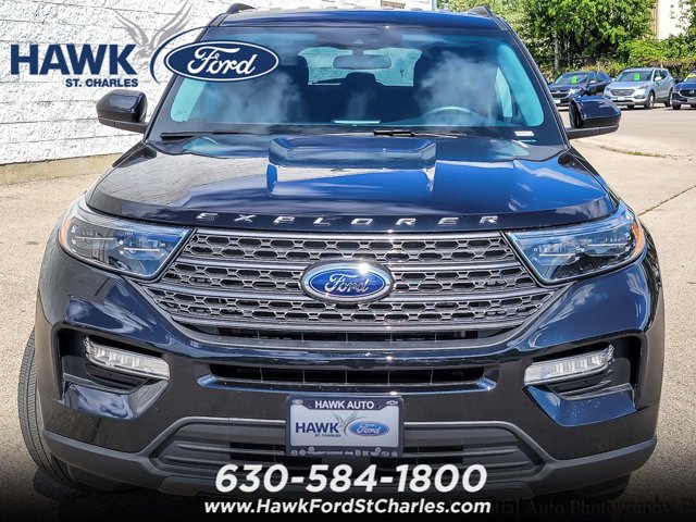 Certified 2023 Ford Explorer XLT w/ Equipment Group 202A image 4