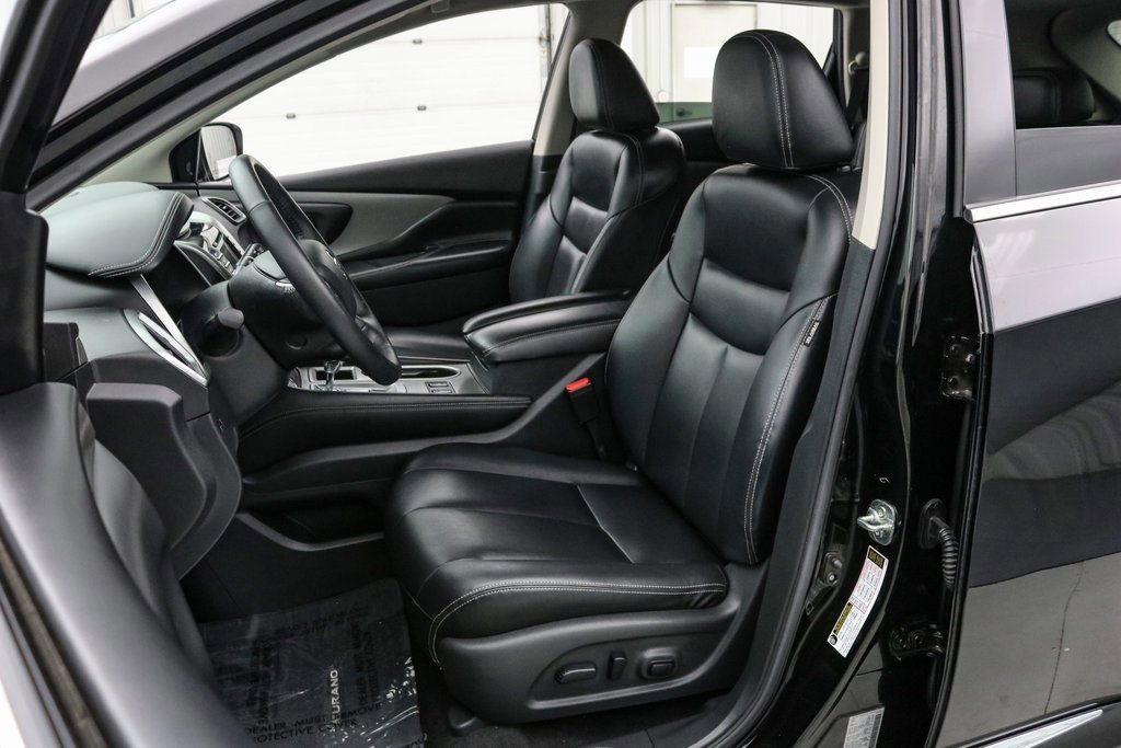 Used 2022 Nissan Murano SV image 11