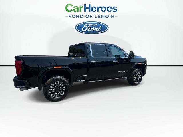 Used 2024 GMC Sierra 3500 Denali Ultimate AWD/4WD image 3