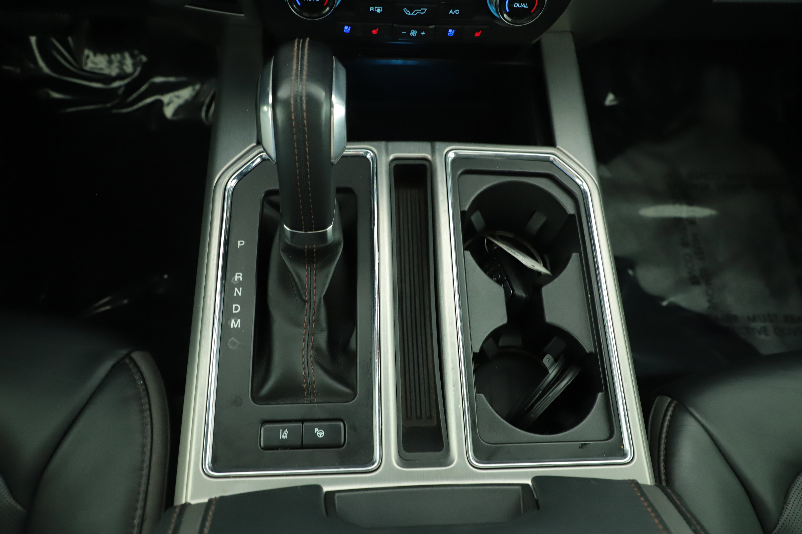 Certified 2020 Ford F150 Platinum w/ Equipment Group 701A Luxury image 25