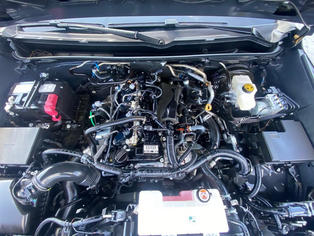 Used 2025 Toyota Tacoma SR RWD image 30