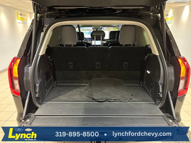 Certified 2025 Ford Expedition Active AWD/4WD image 19
