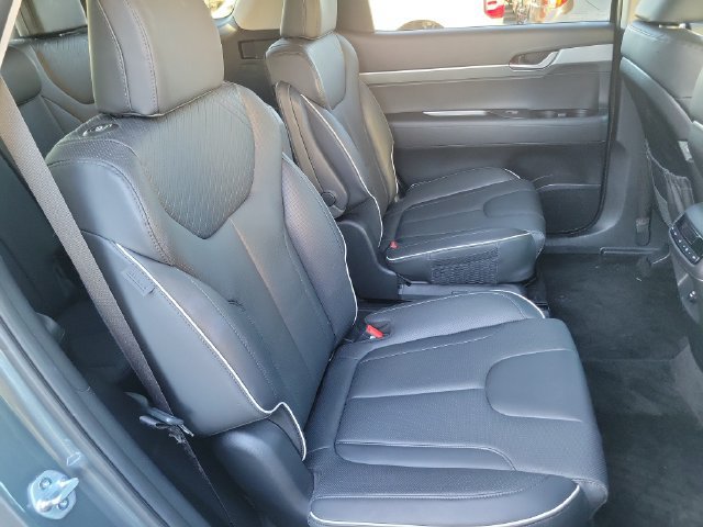 Used 2023 Hyundai Palisade SEL w/ Cargo Package FWD image 19
